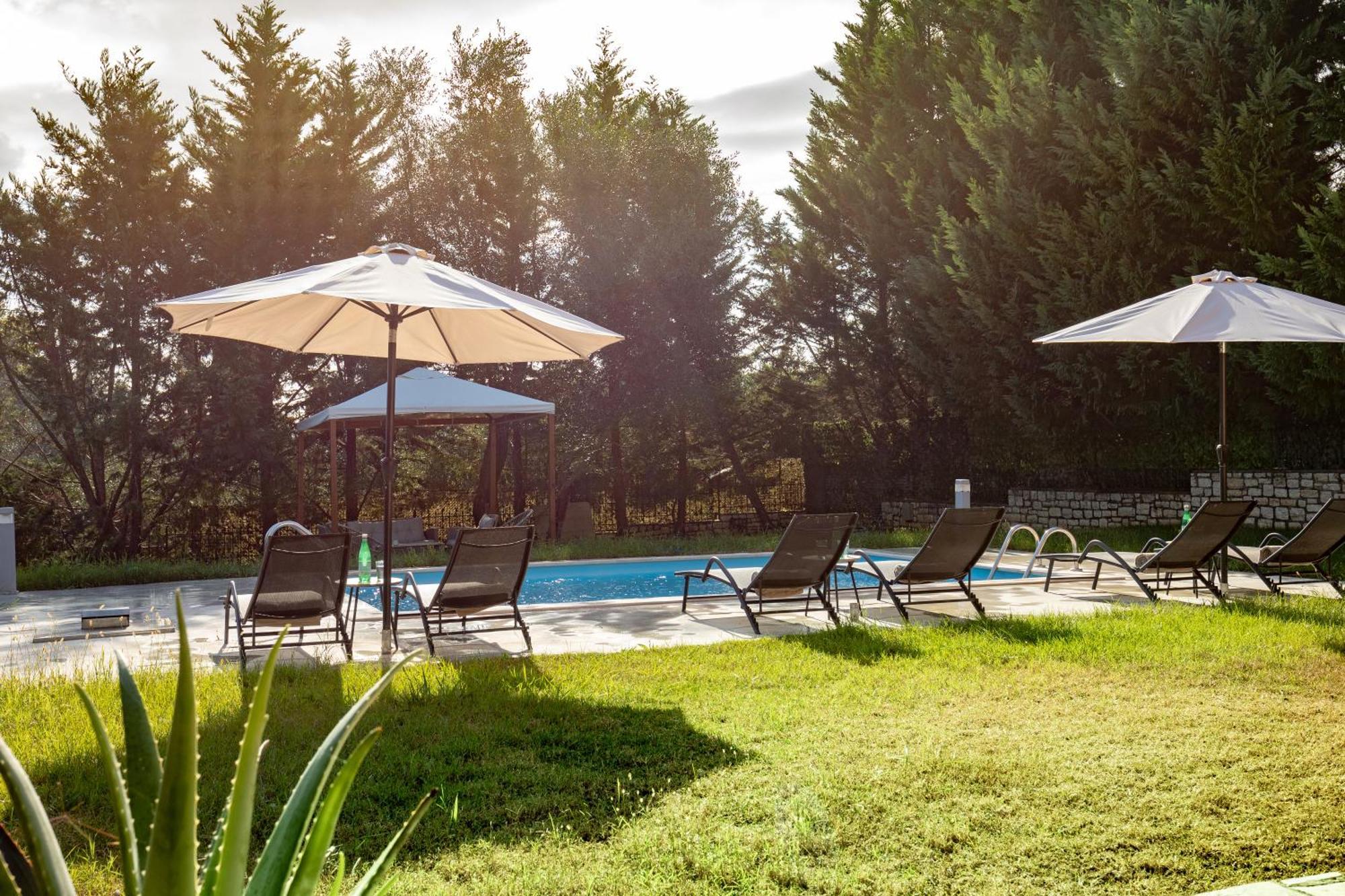 Villa Eleonas Luxury Homes *