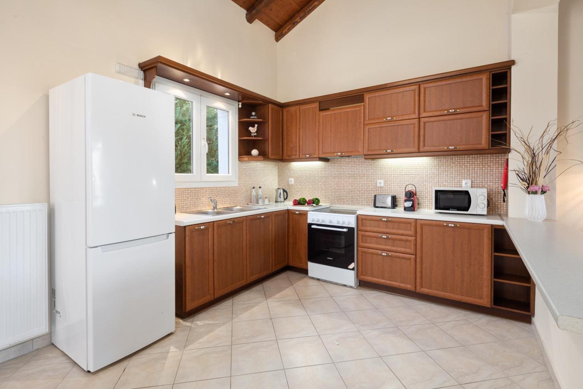 Eleonas Luxury Homes * Gardelades