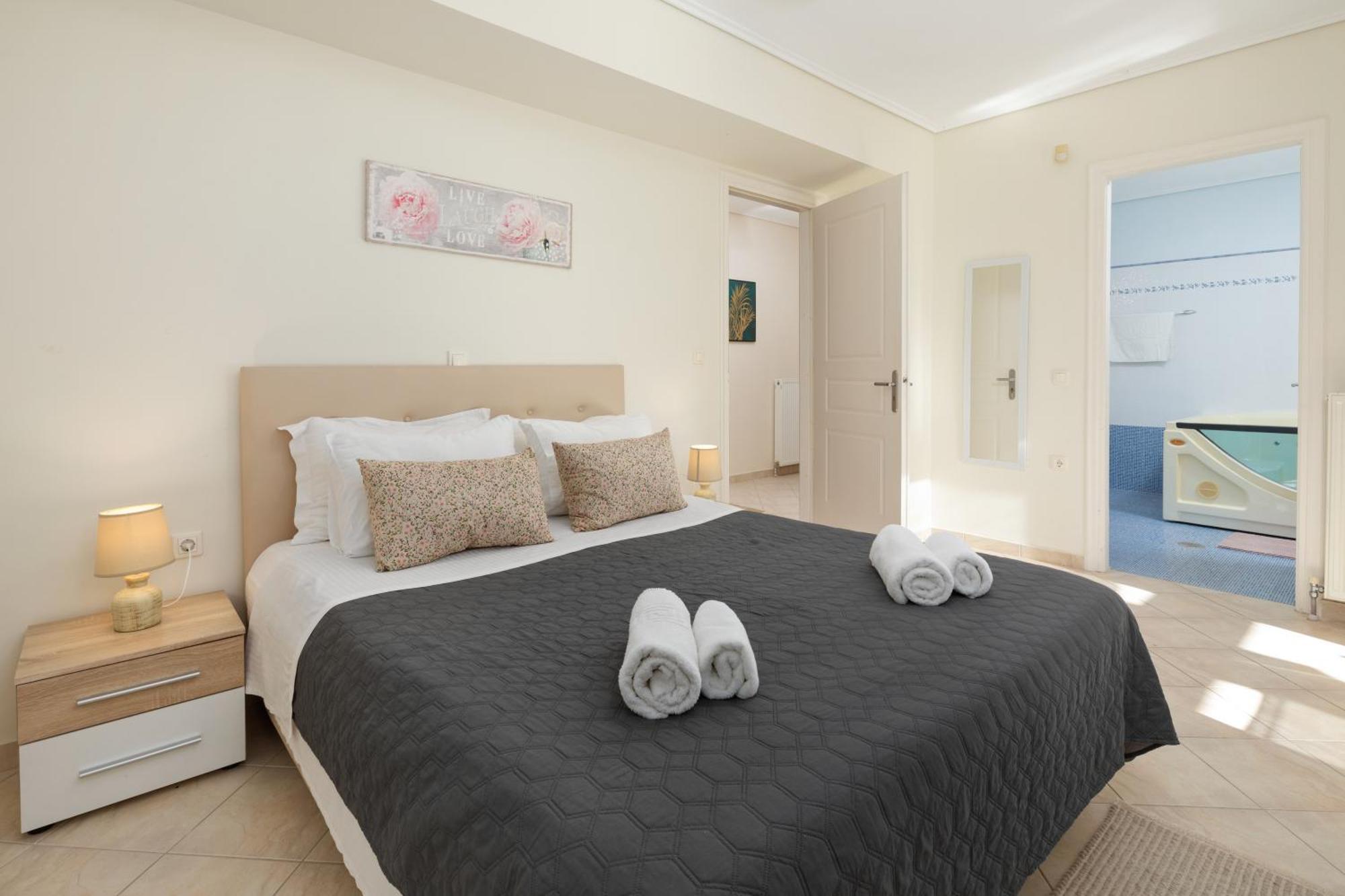 Villa Eleonas Luxury Homes Gardelades